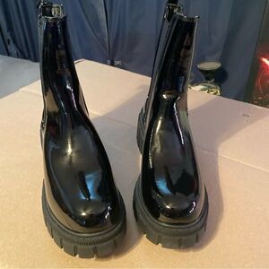 Brand new in the box women’s black boots